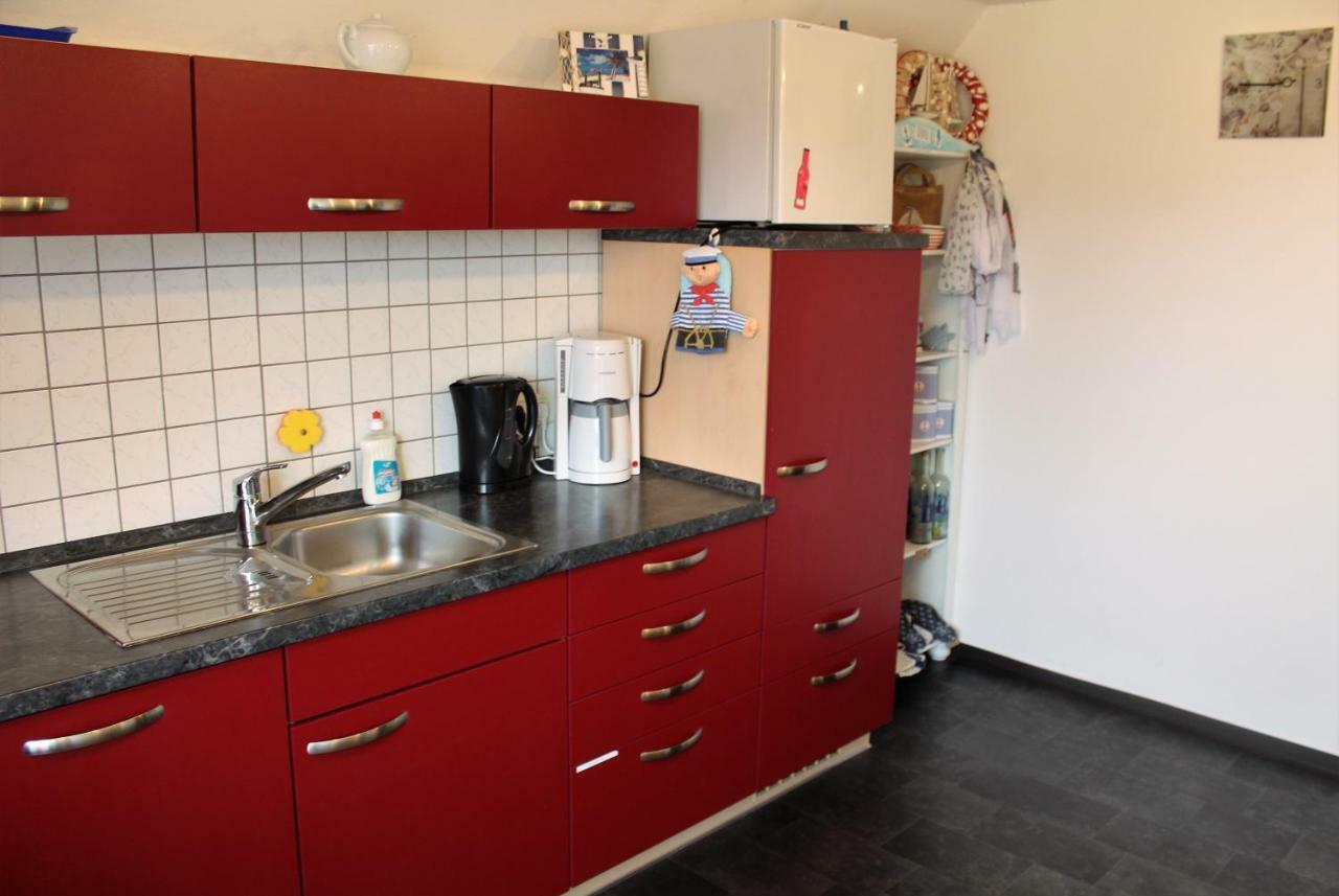 Ostsee-Ferienwohnung-Nautikuss Wangels Exteriör bild